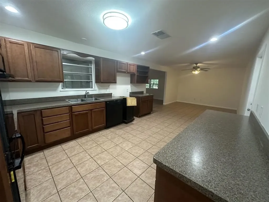 704 Clebud Drive Euless TX 76040