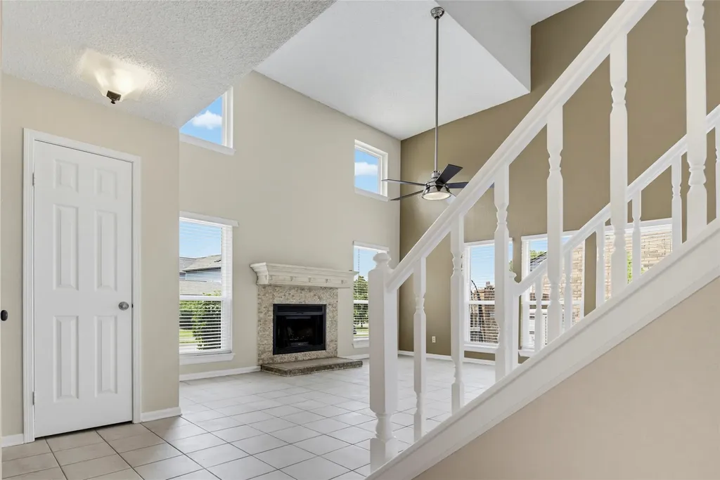 1937 Cheyenne Drive Carrollton TX 75010