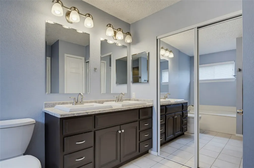 1937 Cheyenne Drive Carrollton TX 75010
