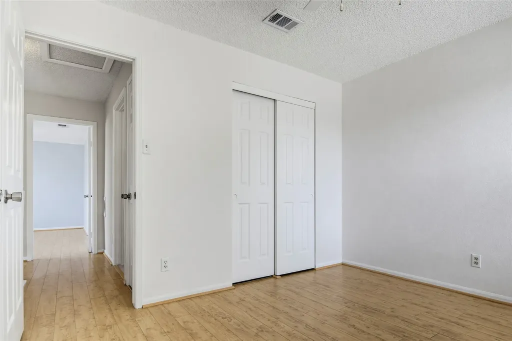 1937 Cheyenne Drive Carrollton TX 75010