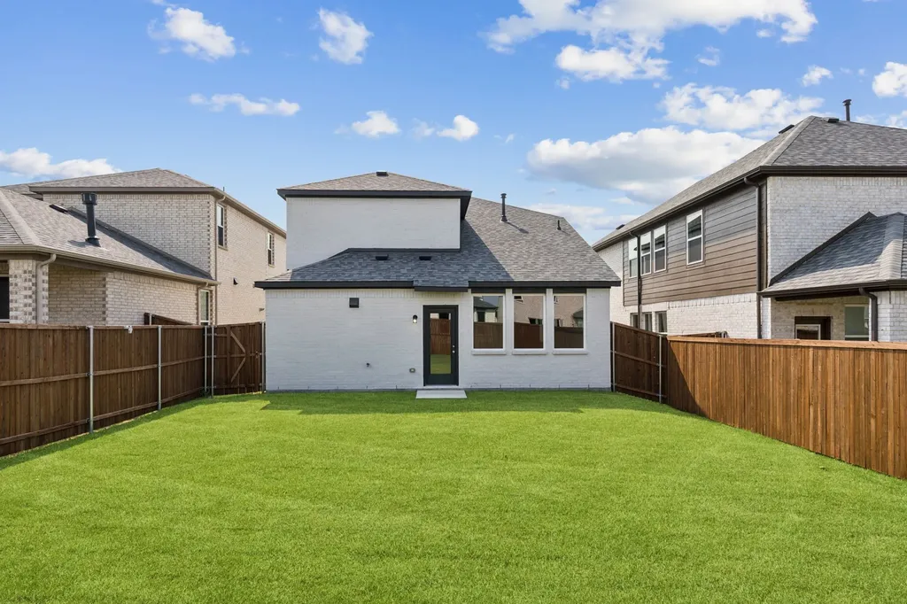 1814 Acosta Drive Forney TX 75126