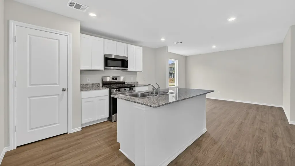 3307 Twilight Trail Talty TX 75126