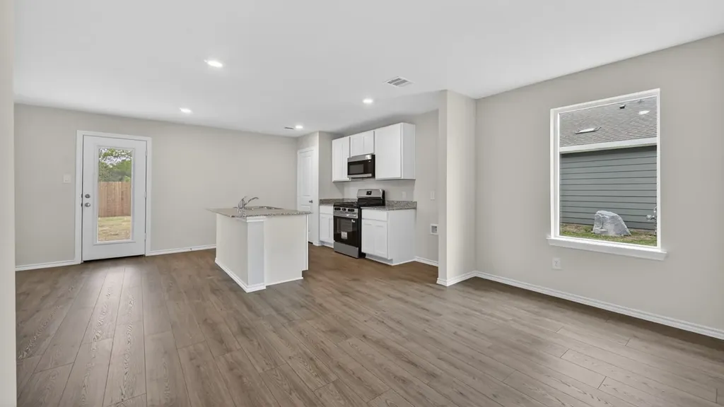 3307 Twilight Trail Talty TX 75126