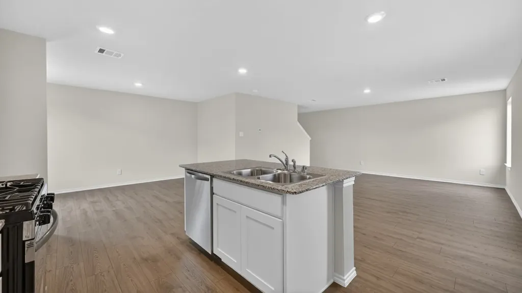 3307 Twilight Trail Talty TX 75126