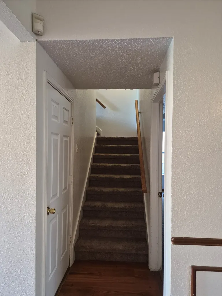 5524 Royal Meadow Lane Arlington TX 76017