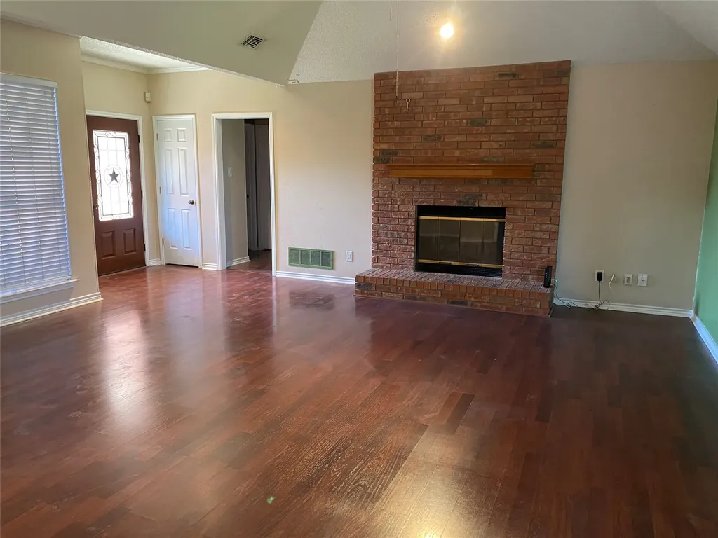 4744 Montego Bay Drive Irving TX 75038