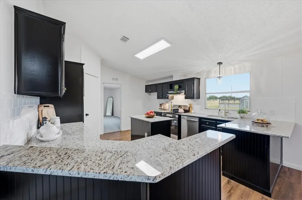 5708 Texas Street Joshua TX 76058