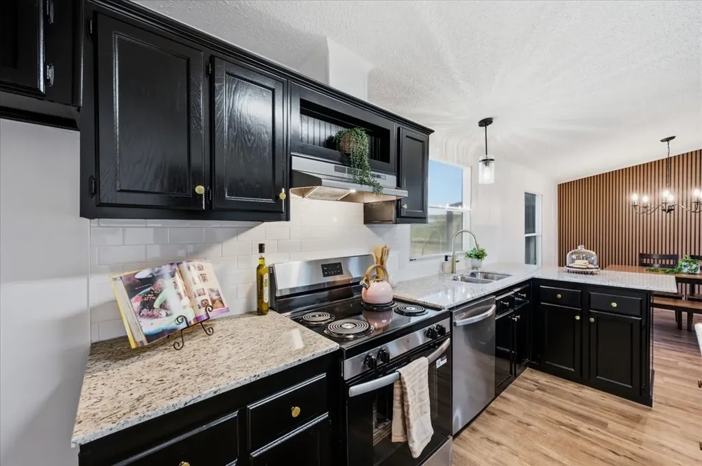 5708 Texas Street Joshua TX 76058
