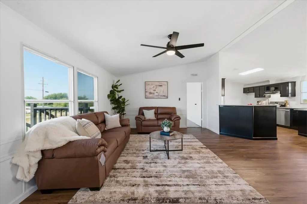 5708 Texas Street Joshua TX 76058
