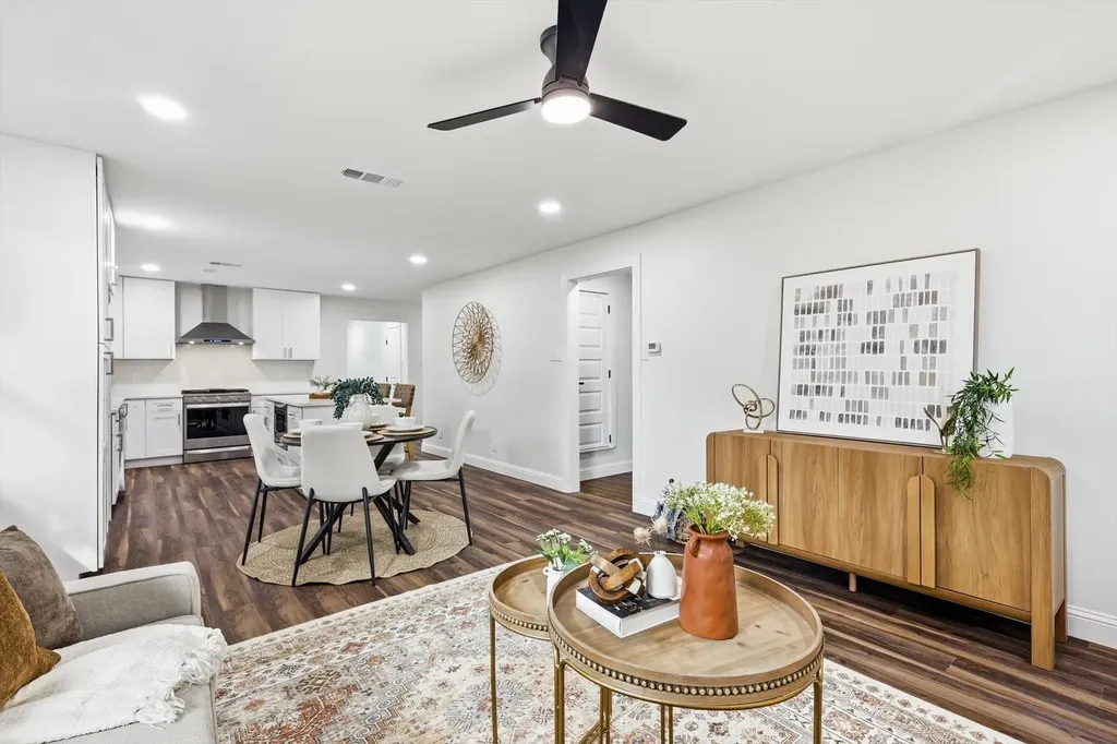 523 Martinique Avenue Dallas TX 75223