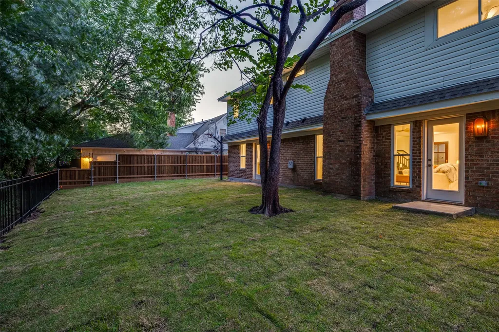 407 Valley Cove Drive Richardson TX 75080
