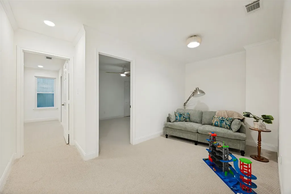 407 Valley Cove Drive Richardson TX 75080