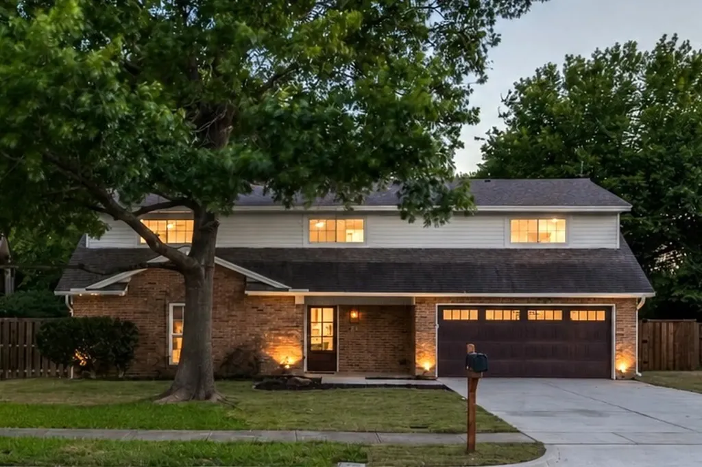 407 Valley Cove Drive Richardson TX 75080