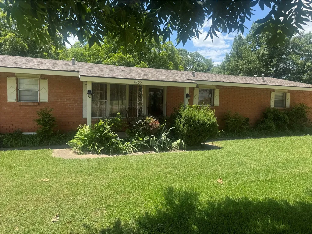 4205 Hickory Tree Road Balch Springs TX 75180