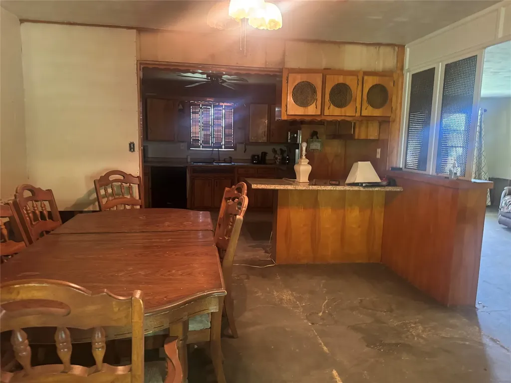 4205 Hickory Tree Road Balch Springs TX 75180