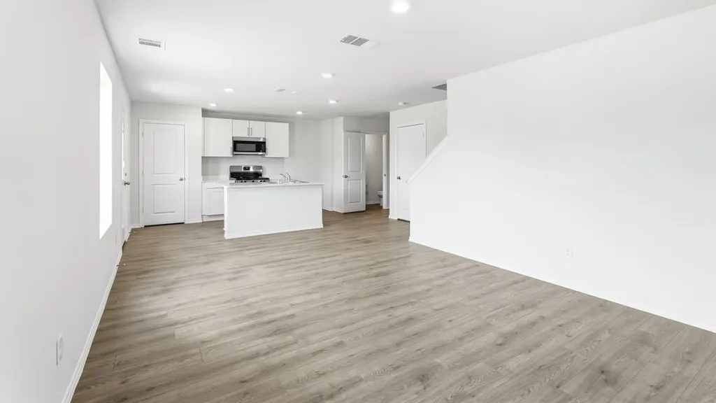 3335 Twilight Trail Talty TX 75126