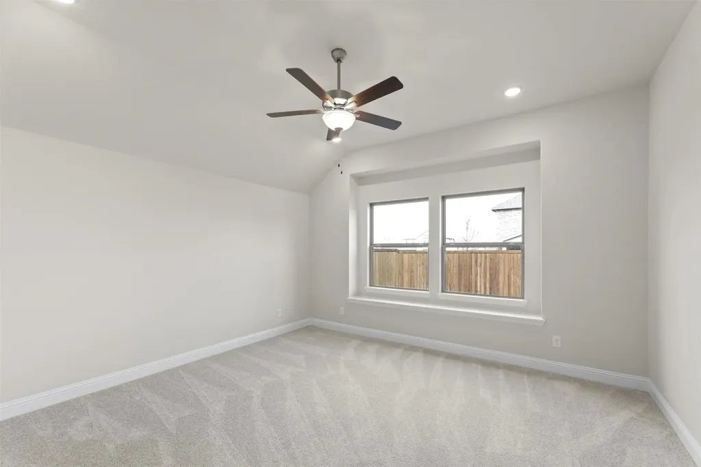 3805 Maize Avenue Heartland TX 75114
