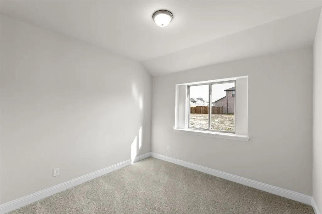 3805 Maize Avenue Heartland TX 75114