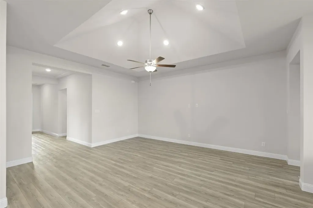 3805 Maize Avenue Heartland TX 75114