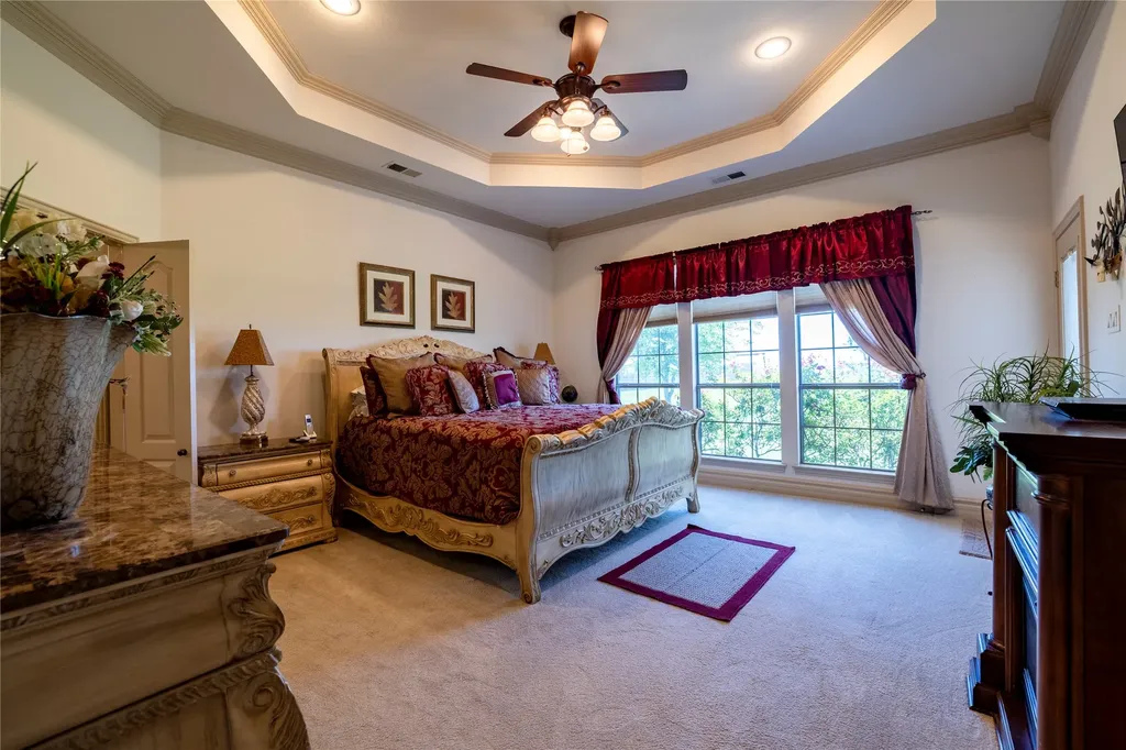 2722 W Alamosa Drive Terrell TX 75160