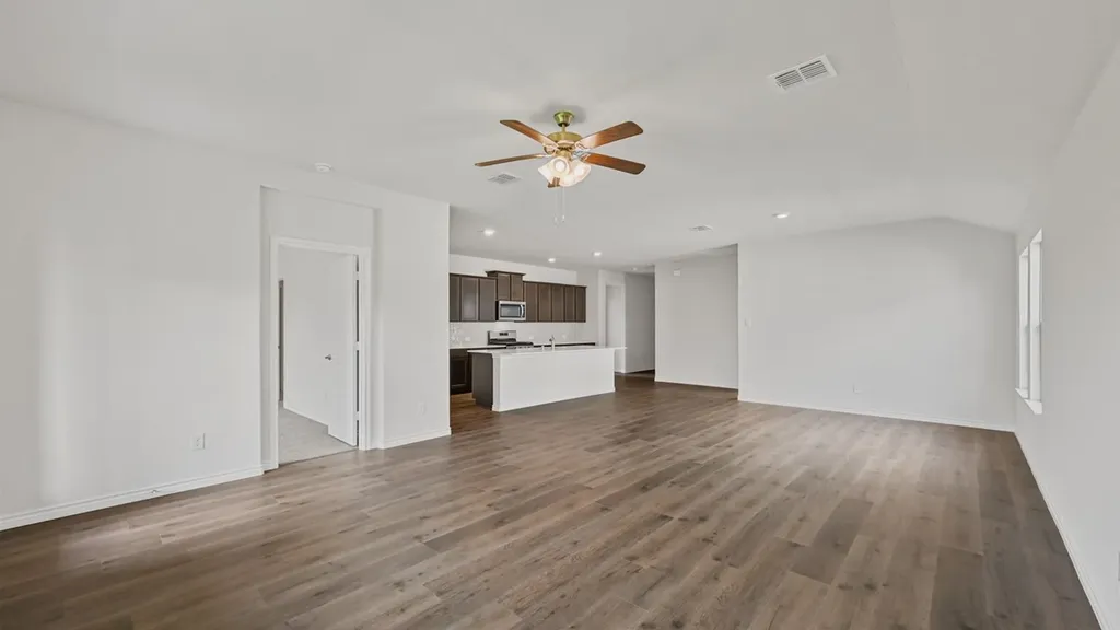 2067 Hearn Drive Royse City TX 75189
