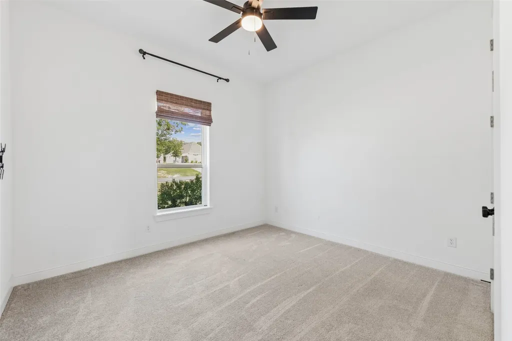 180 Lucky Ridge Lane Boyd TX 76023