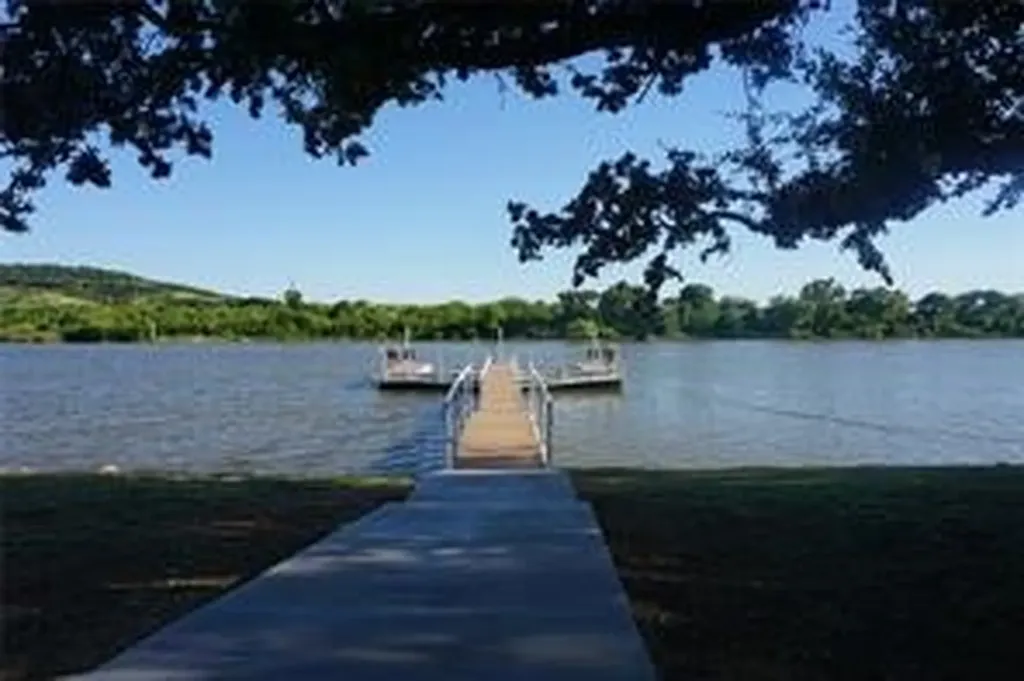 5 Acres Mournning Dove Possum Kingdom Lake TX 76449
