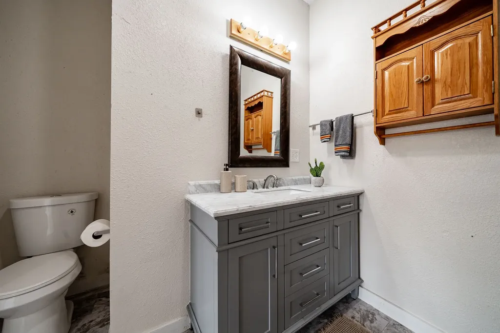 305 W Swenson Avenue Aspermont TX 79502