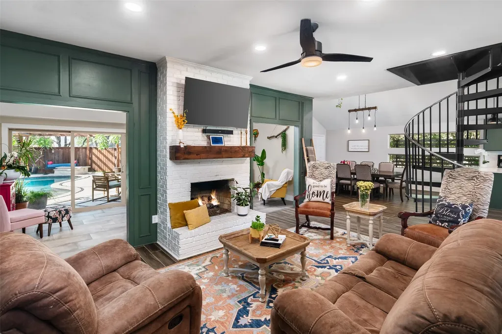 4237 Emerson Drive Plano TX 75093