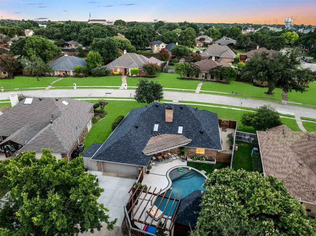 4237 Emerson Drive Plano TX 75093
