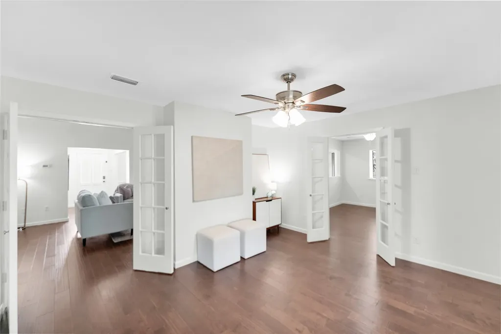 2600 Summertree Drive Carrollton TX 75006