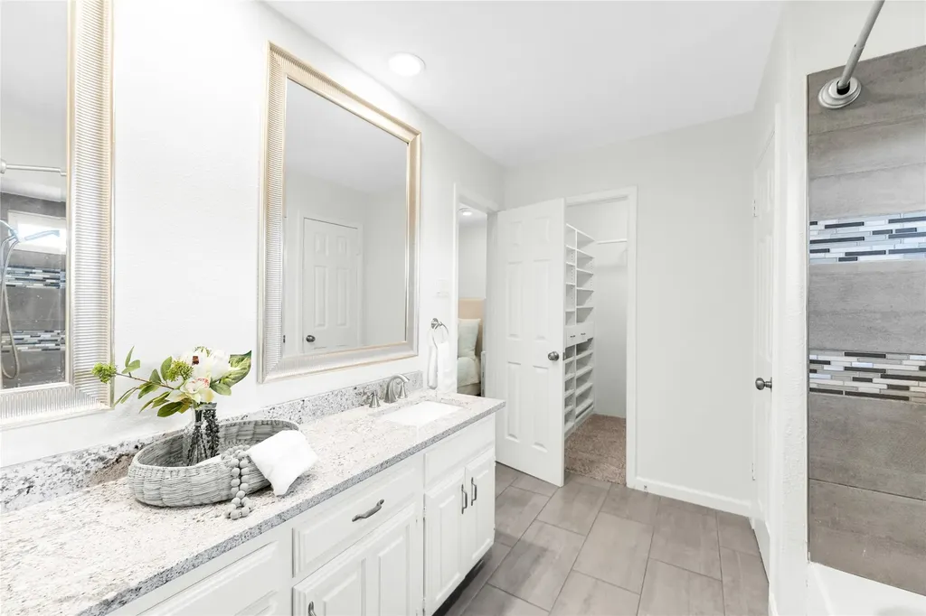 2600 Summertree Drive Carrollton TX 75006