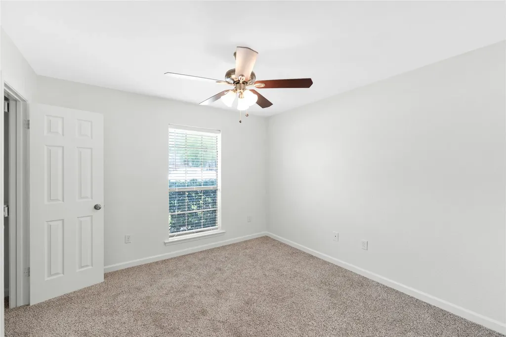 2600 Summertree Drive Carrollton TX 75006