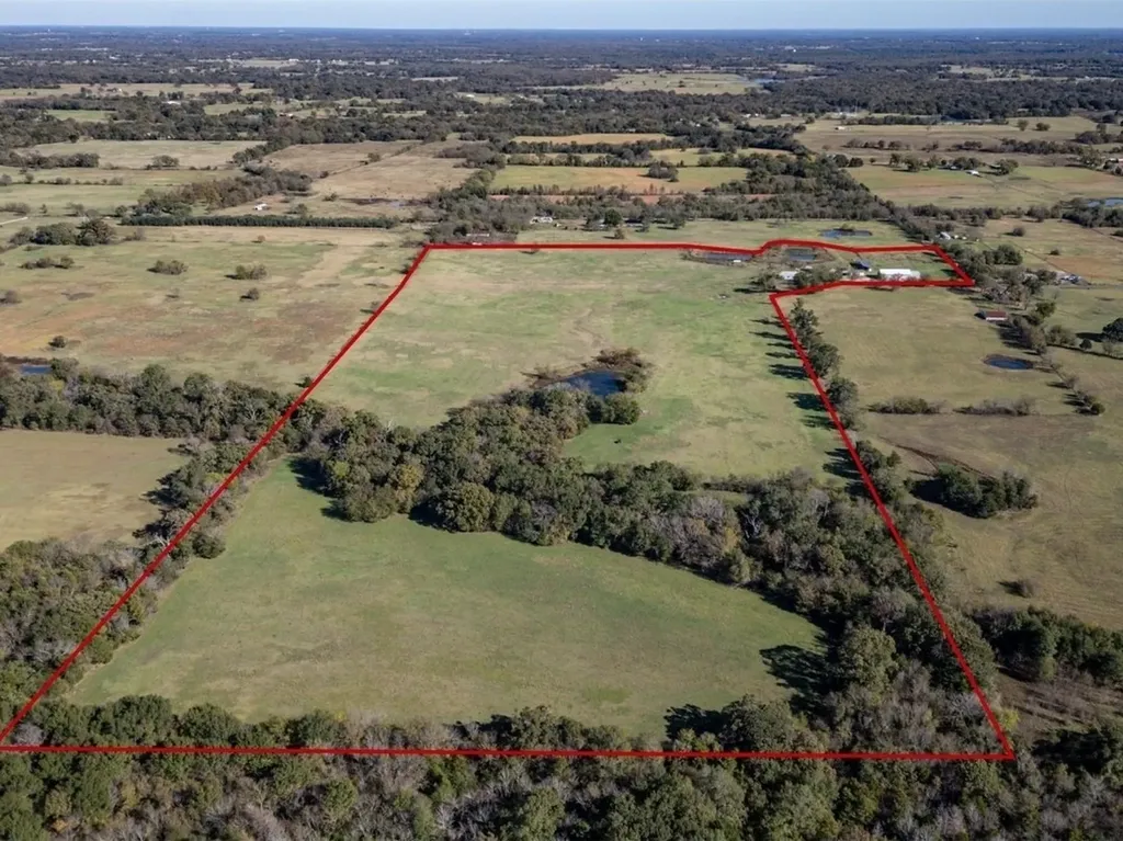 765 Rs County Road 3410 Emory TX 75440