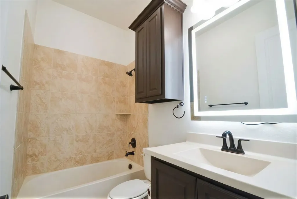 516 Four Stones Boulevard Lewisville TX 75056