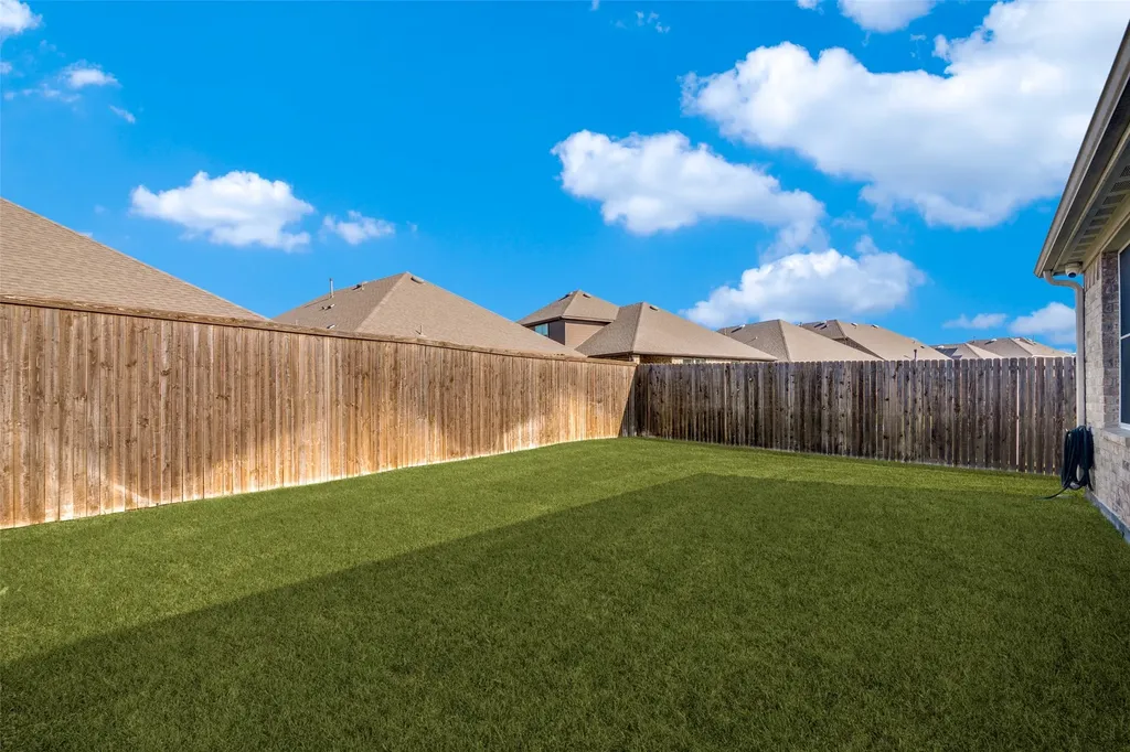 2272 Templin Avenue Forney TX 75126