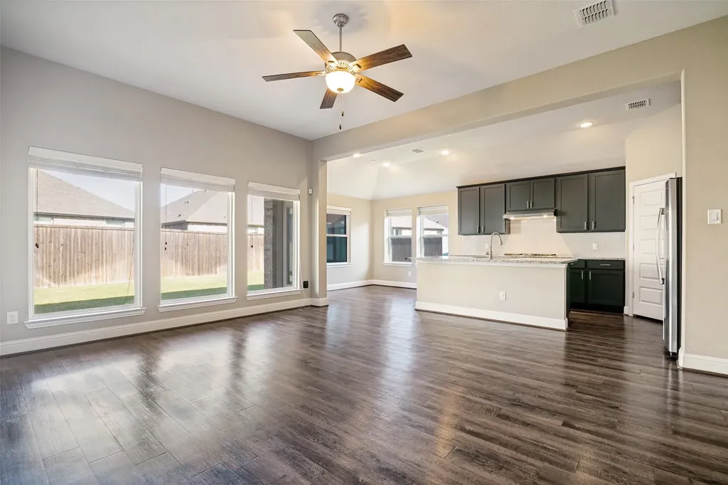 2272 Templin Avenue Forney TX 75126