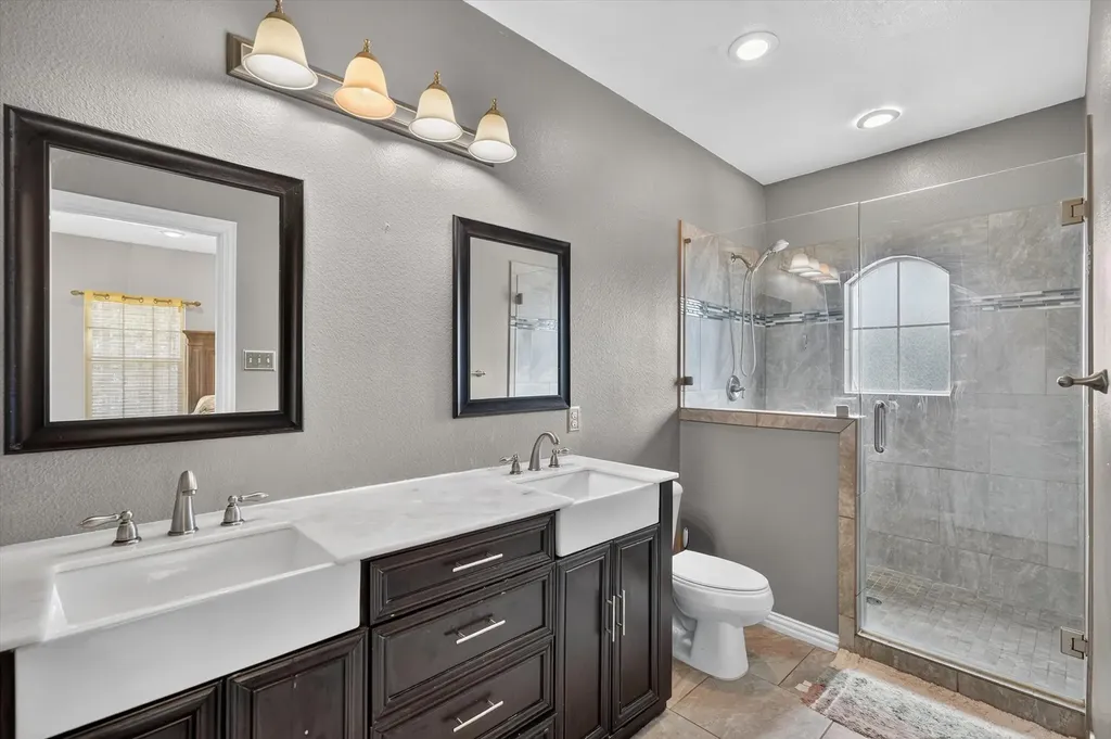 1933 Timber Oaks Drive Garland TX 75040