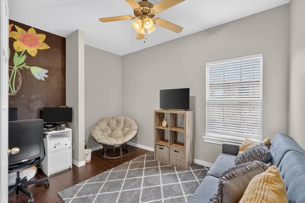1933 Timber Oaks Drive Garland TX 75040