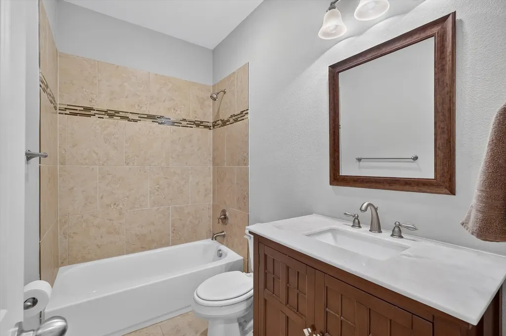 1933 Timber Oaks Drive Garland TX 75040