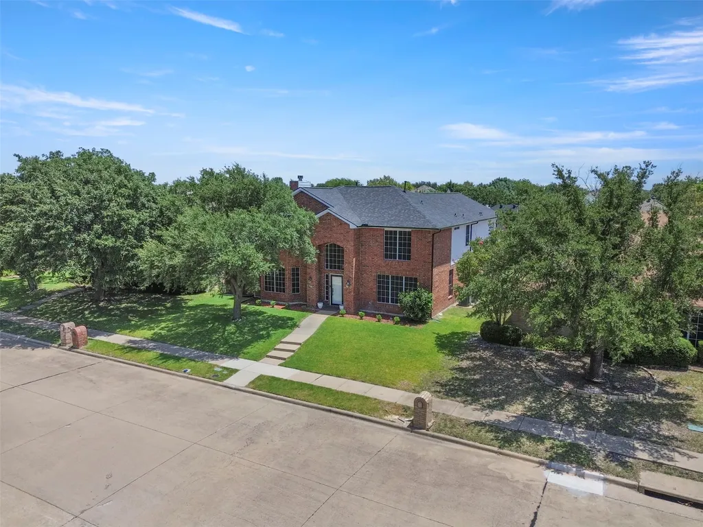 735 Yellowstone Drive Allen TX 75002