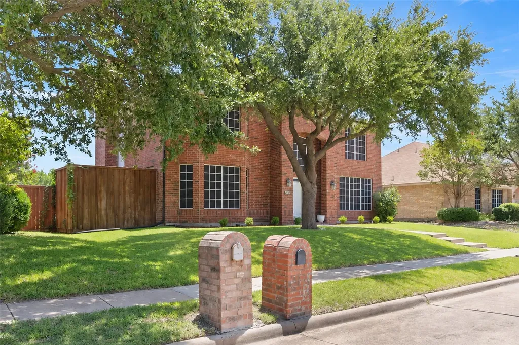 735 Yellowstone Drive Allen TX 75002