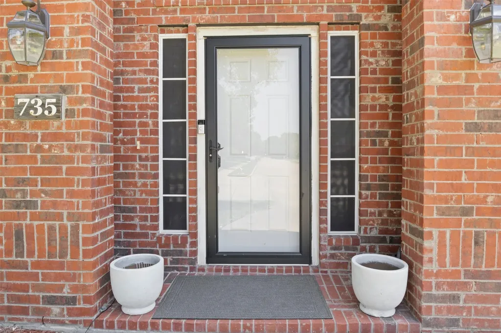 735 Yellowstone Drive Allen TX 75002