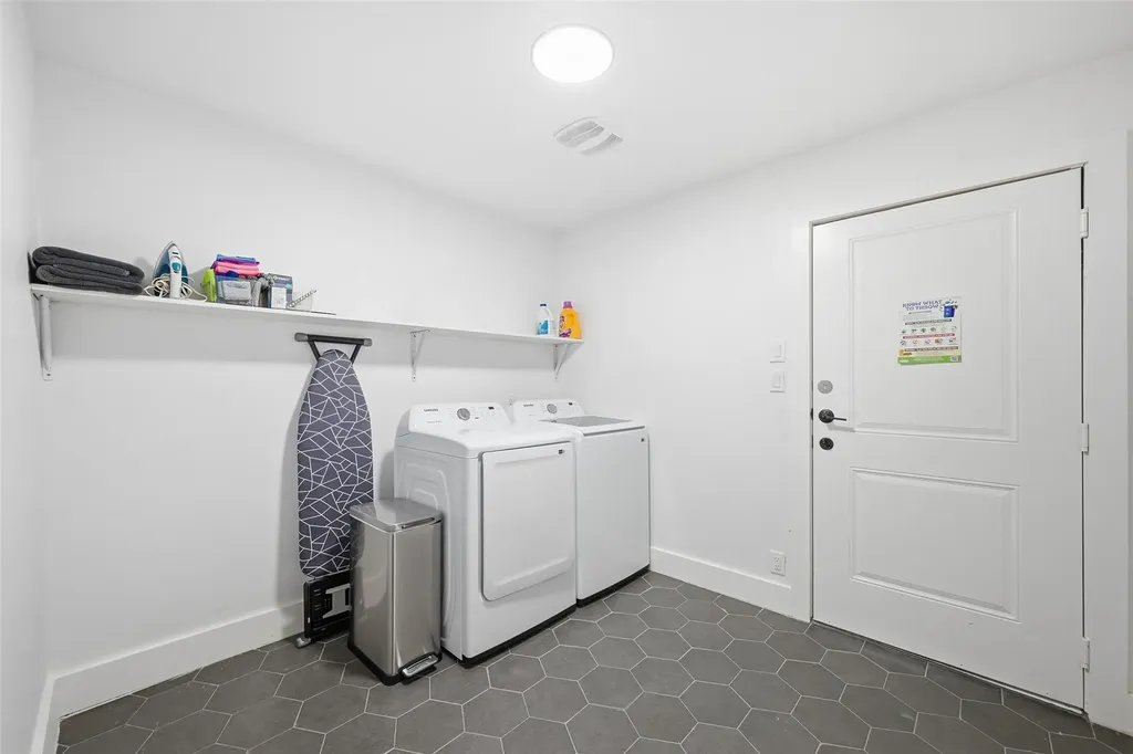 508 W White Avenue Mckinney TX 75069
