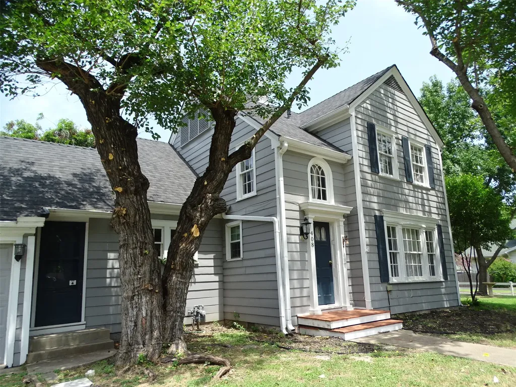 408 W Tyler Street Ennis TX 75119