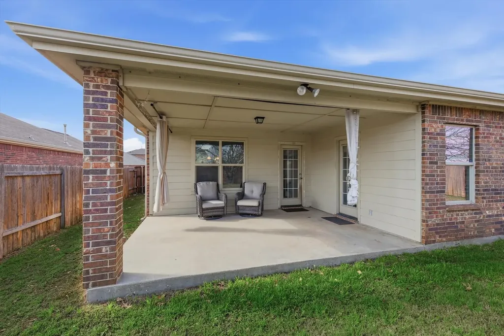 441 Buoy Drive Crowley TX 76036