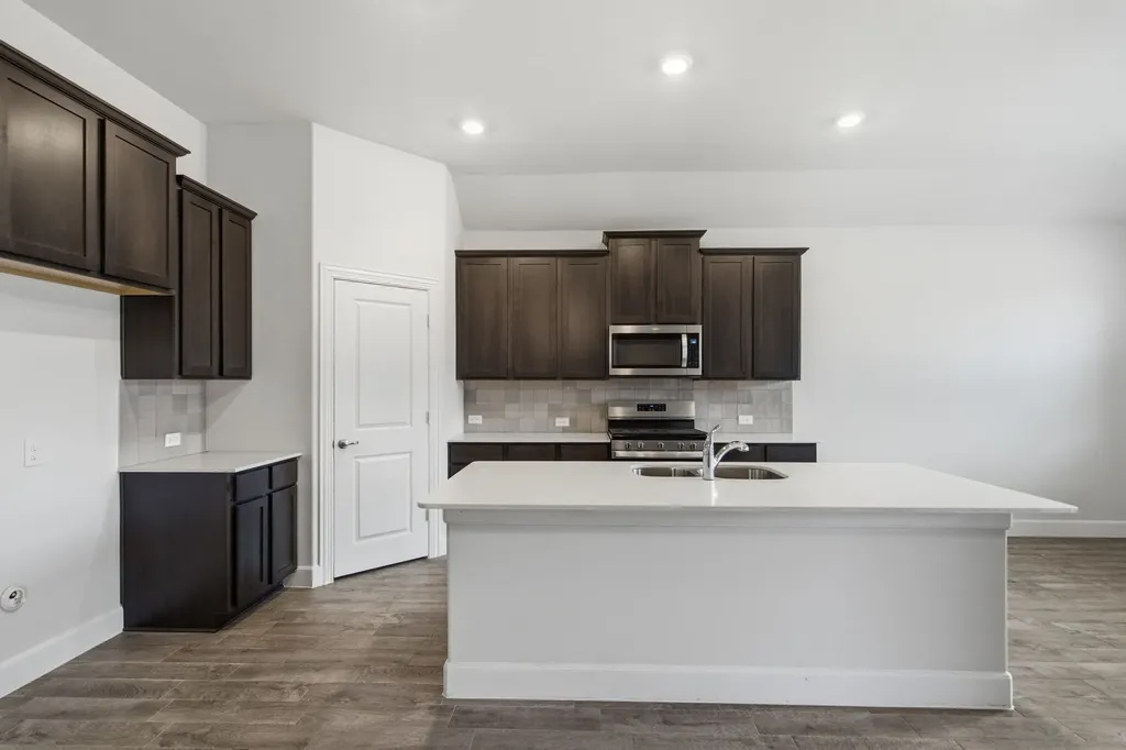 11136 Gold Pan Trail Aubrey TX 76227