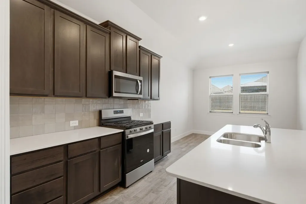 11136 Gold Pan Trail Aubrey TX 76227