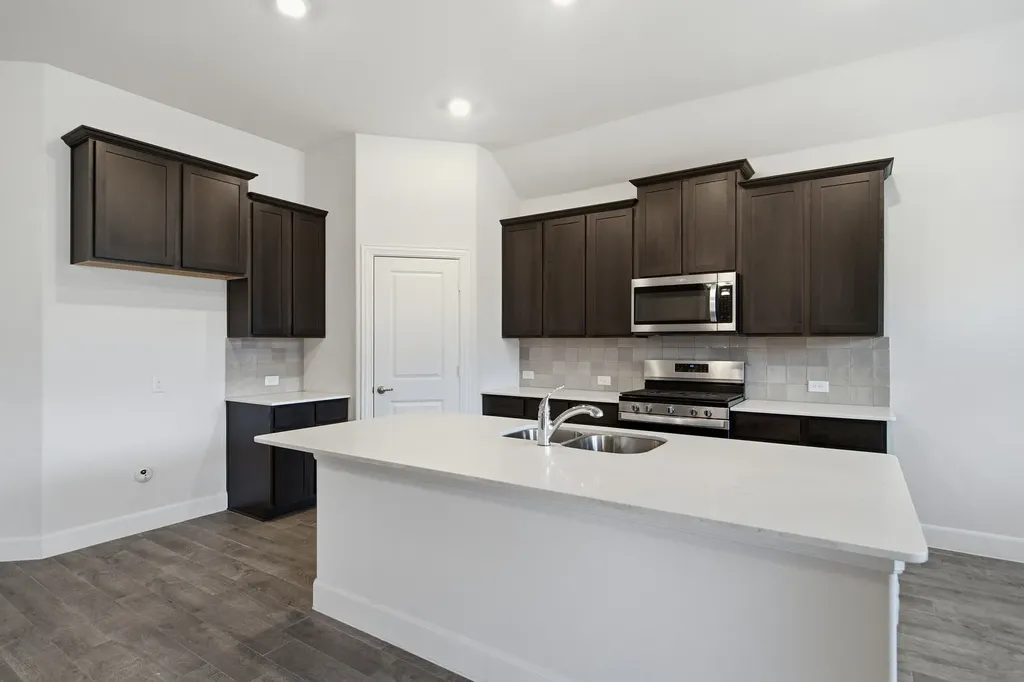 11136 Gold Pan Trail Aubrey TX 76227