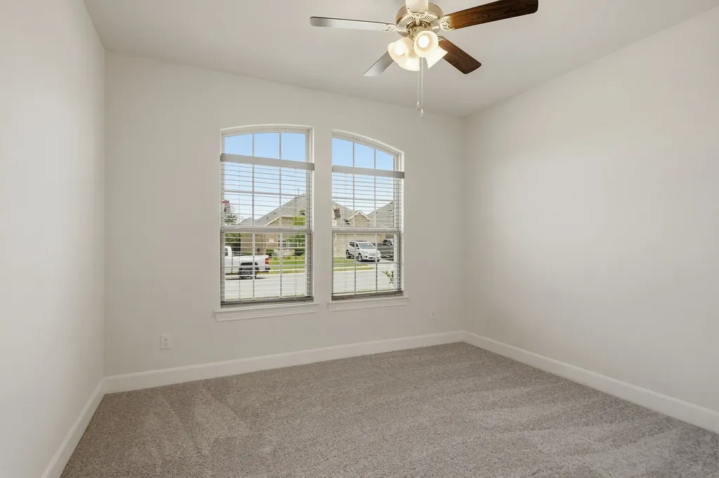 11136 Gold Pan Trail Aubrey TX 76227